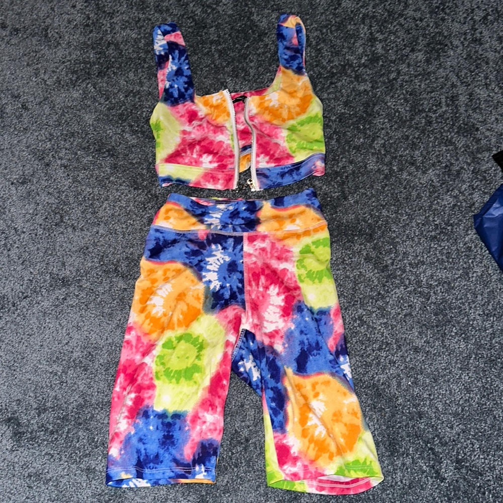 2 piece comfy set. Just for a summer day of looking cute.